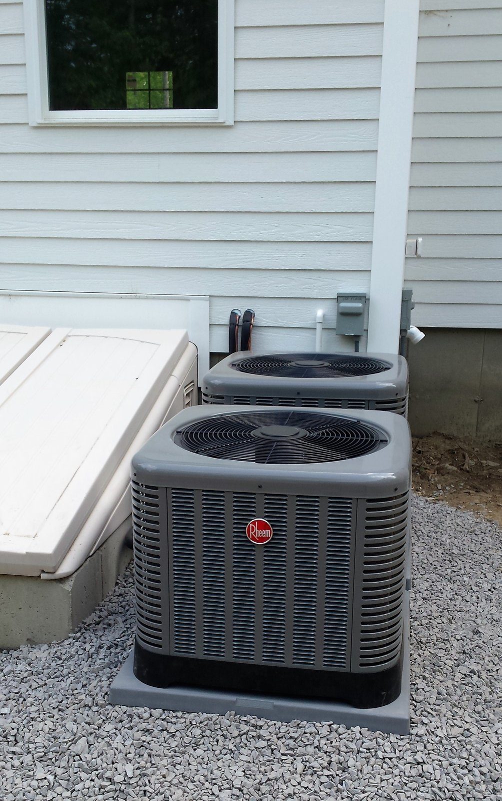 Rheem air conditioning condensers